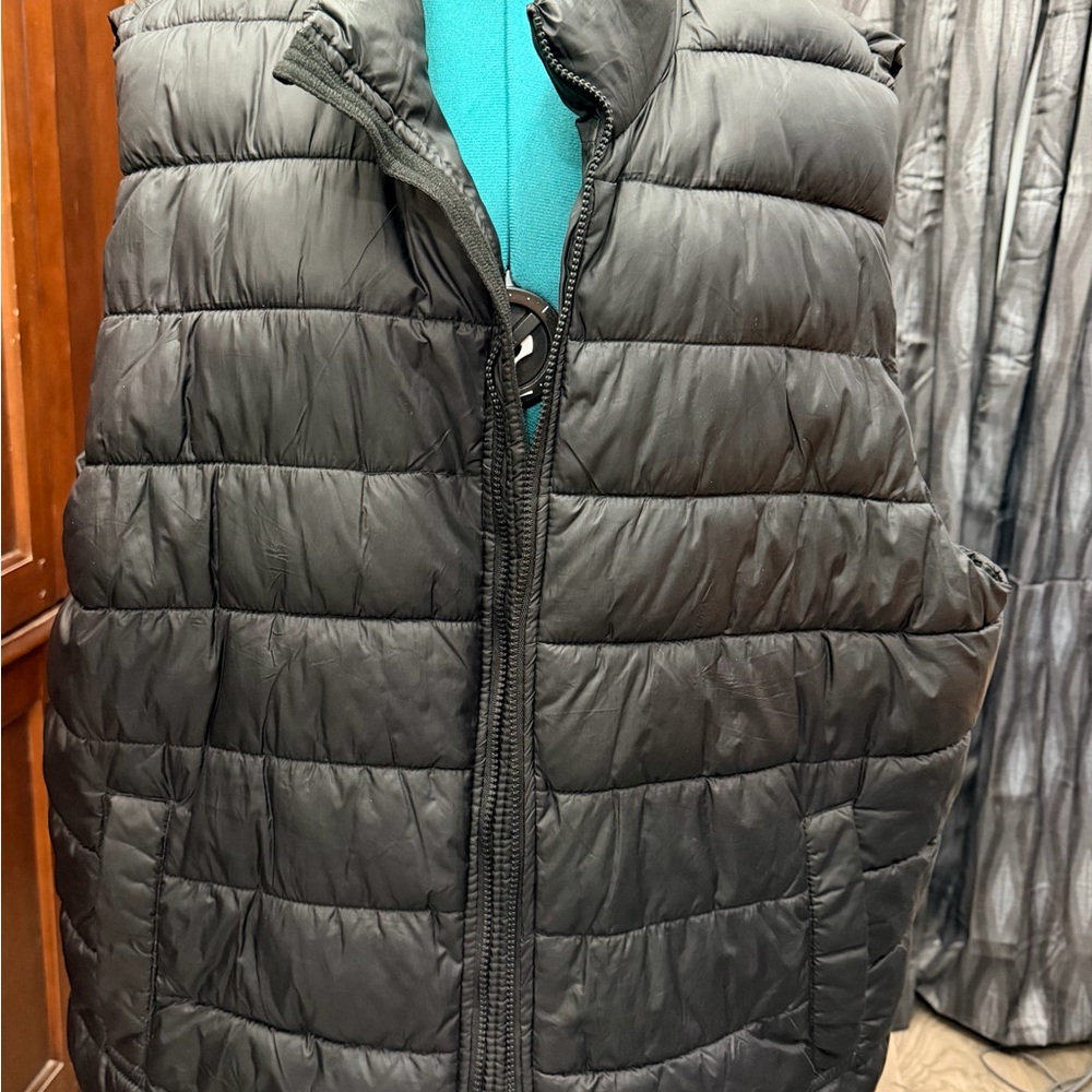 Black Puffer Vest